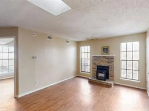 9520 Royal Ln APT 317, Dallas, TX 75243