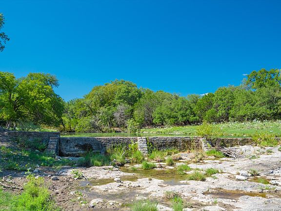 3rd image of 6530 S US Highway 281
