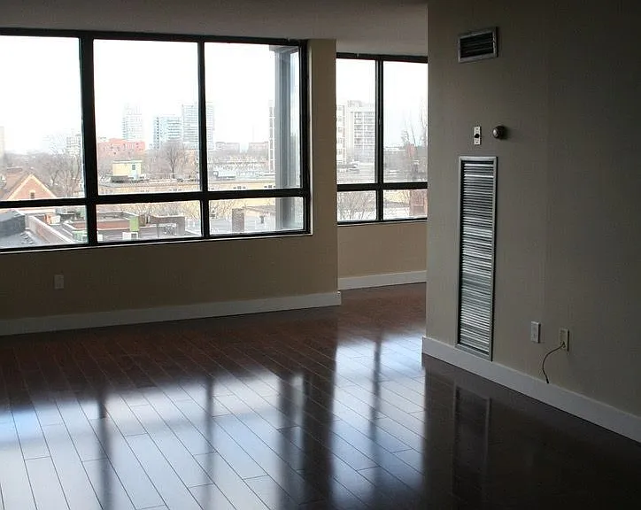 117 Gerrard St E #609 — Photo 2