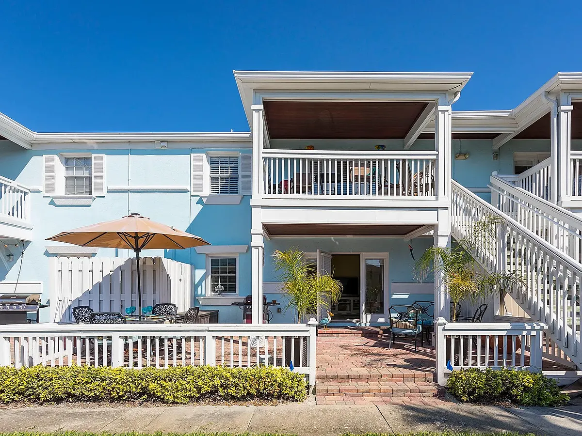 Building Photo - 5191 Salmon Dr SE #B