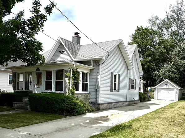 736 Garfield Avenue, Beloit, WI 53511