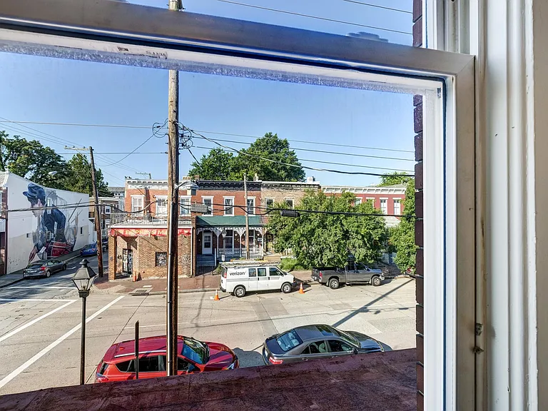 802 W Clay St #A — Photo 28