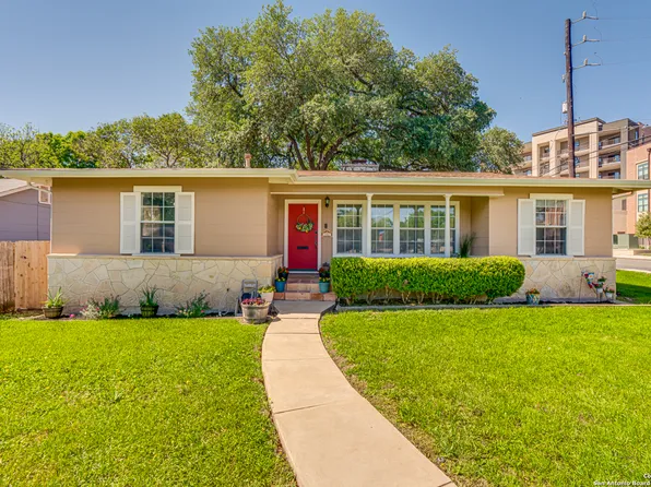 102 ROBINHOOD PL, San Antonio, TX 78209