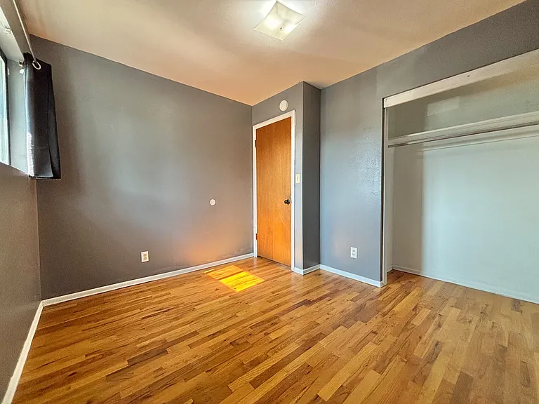 3820 E Carlisle Ave — Photo 8