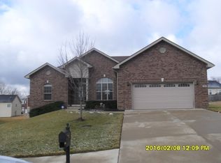 435 Cabernet Dr, Vine Grove, KY