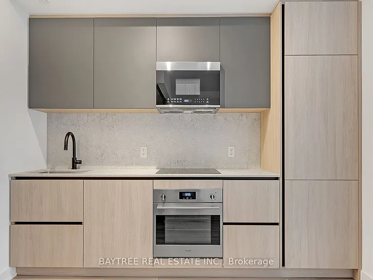 108 Peter St #2703 — Photo 4