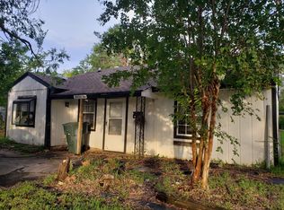 2832 31st St, Port Arthur, TX 77640