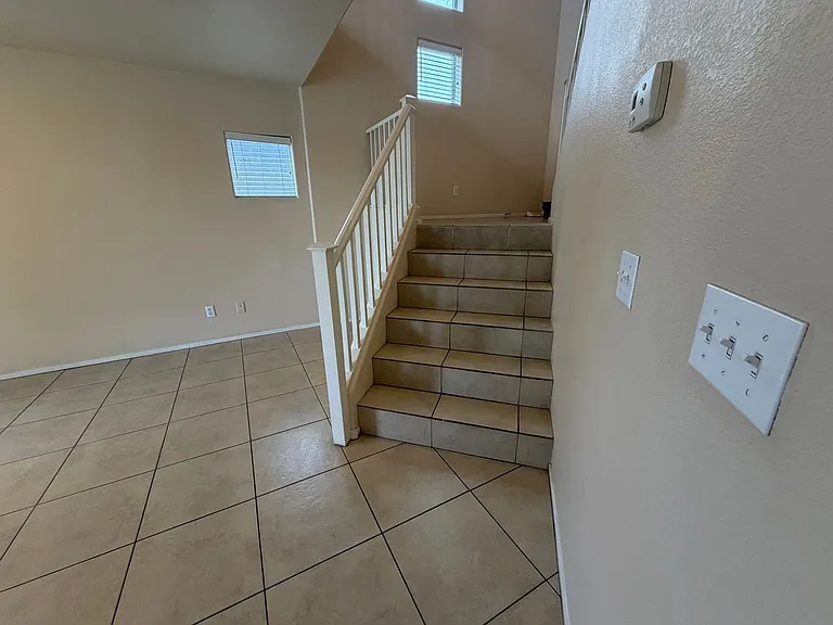 6420 Casamar St — Photo 42