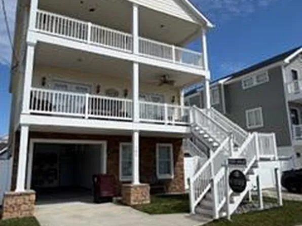 107 N Suffolk Ave, Ventnor, NJ 08406
