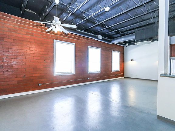 3rd image of 1414 Texas Ave APT 7B