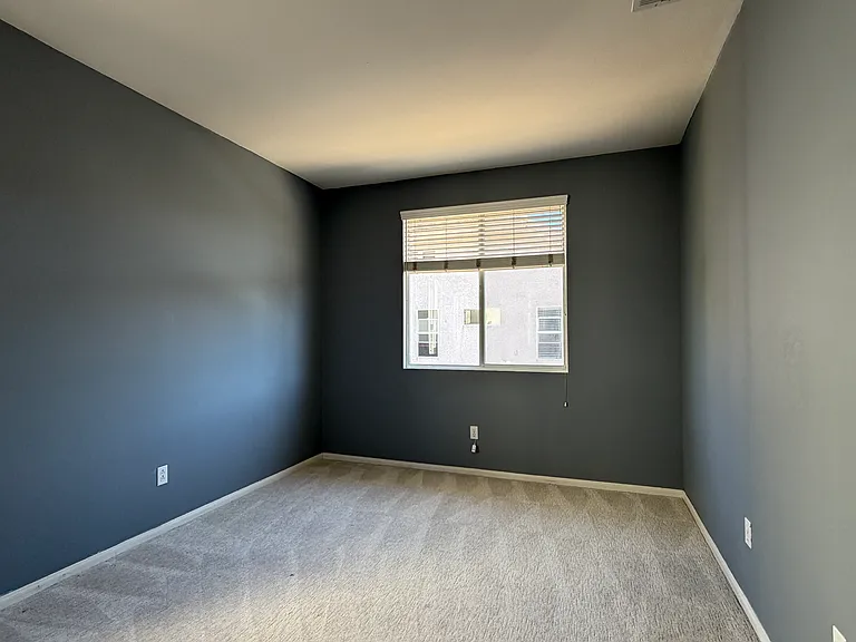 4725 Driftwood Way — Photo 30
