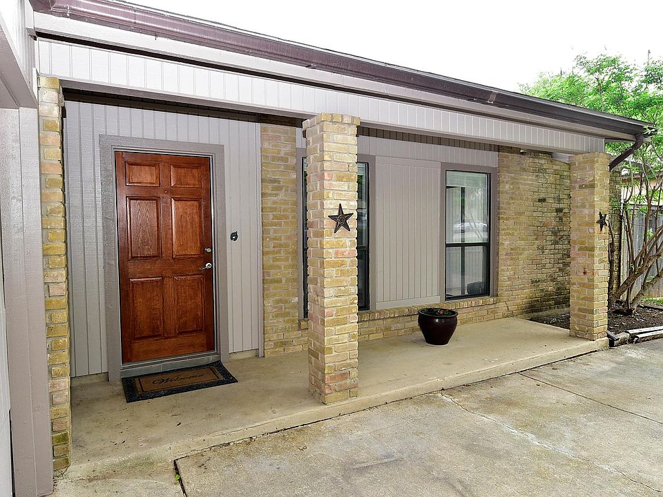 1st image of 15006 Mineral Springs St