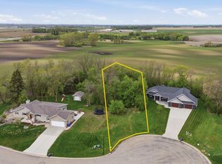 529 Leonard St, Hawley, MN 56549