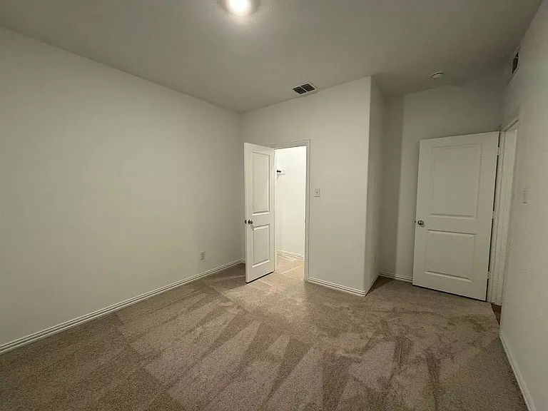 4812 Sagerun Dr — Photo 5