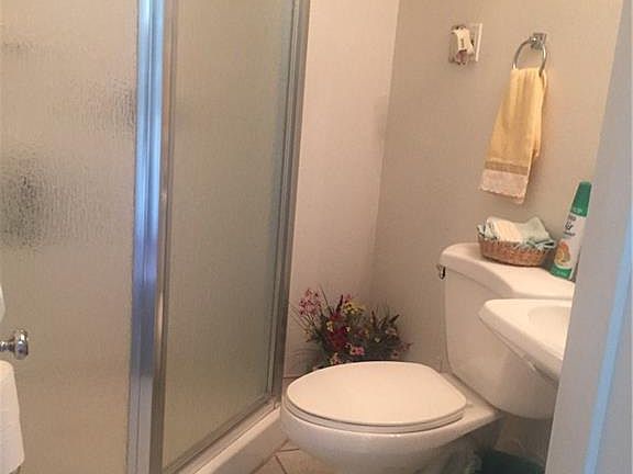 5th image of 350 Thunderbird Dr APT 56