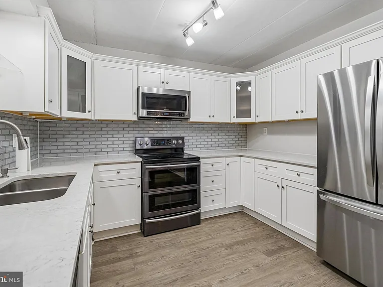 400 Glendale Rd #D-44 — Photo 4