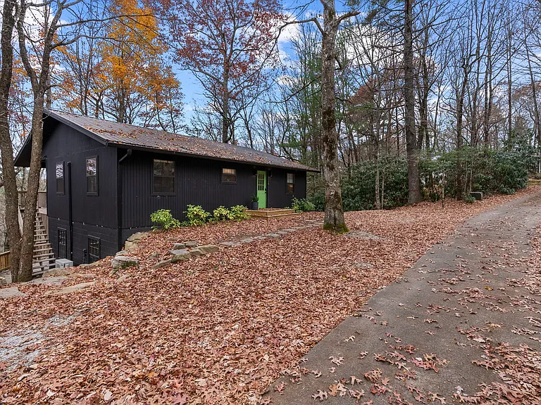 26 One Bluff Ln — Photo 17