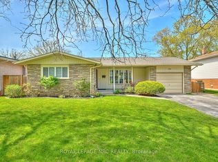 36 Valerie Dr, Saint Catharines, ON L2T 3G5