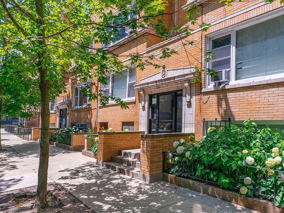 1st image of 443 W Arlington Pl #2