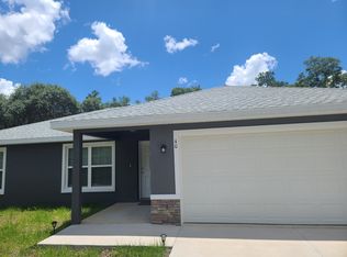 40 Malauka Ln, Ocklawaha, FL 32179