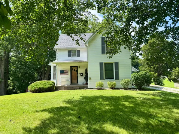 507 SE 4th Ave, Aledo, IL 61231