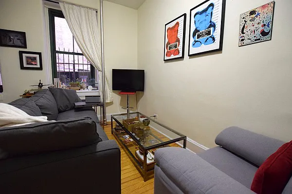Rented by Botensten Properties International | media 13