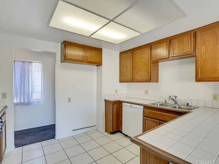 1420 Kauai St — Photo 24