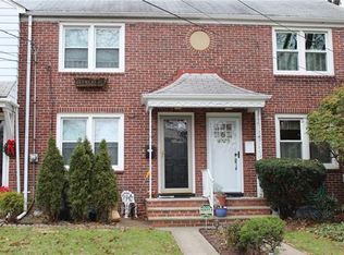 57 Carlton Rd, Metuchen, NJ 08840