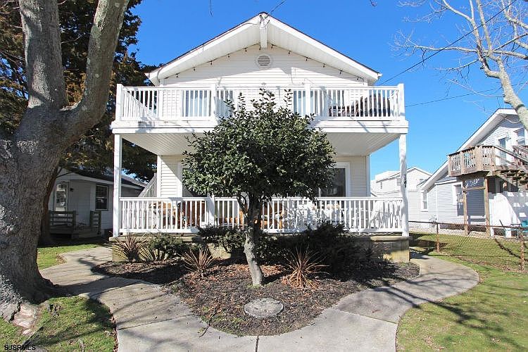 1st image of 1248 Bay Ave #1248