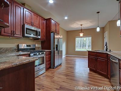 2nd image of 6511 S Roosevelt Dr