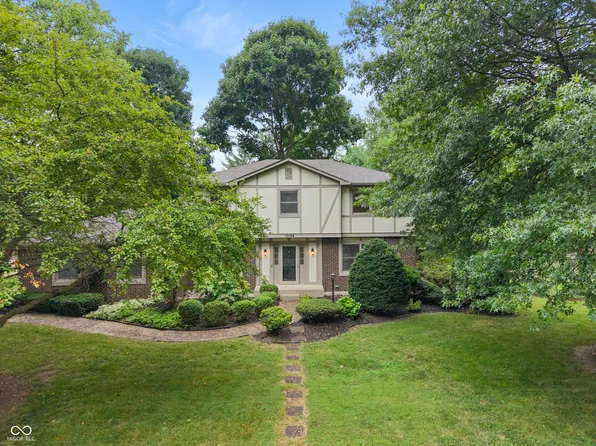 10184 E Lakeshore Dr, Carmel, IN 46033