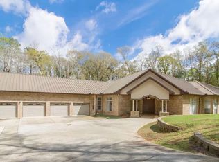 2 Cross Creek Ln, Dothan, AL 36303