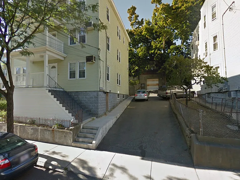 94 Heath St — Photo 9