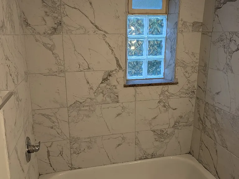 40 Glen Este Pl #1 — Photo 5