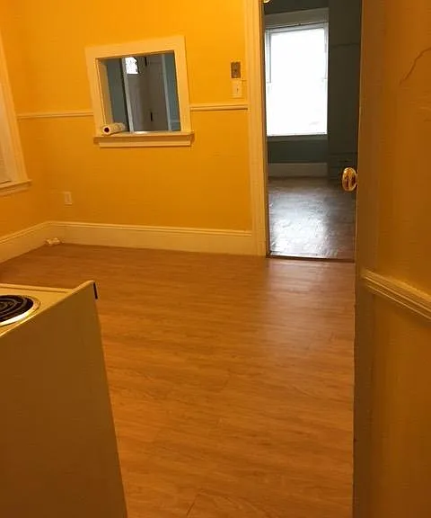 270 Washington St #2 — Photo 4
