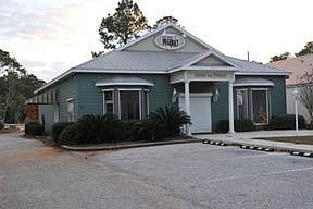 2nd image of 251 Clubhouse Dr