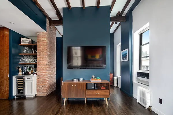 Sold by Compass | media 12