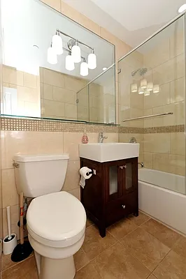 Rented by Eisenberg Exclusives | media 39