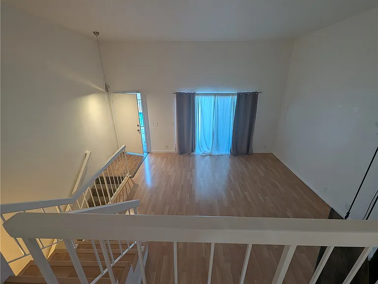 13990 Ramhurst Dr — Photo 3