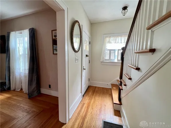 1745 Stratford Pl, Springfield, OH 45504