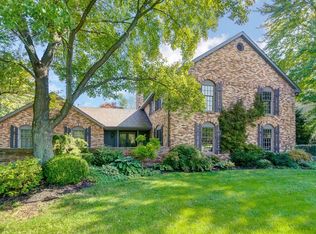 4186 Daventry Rd, Columbus, OH 43220