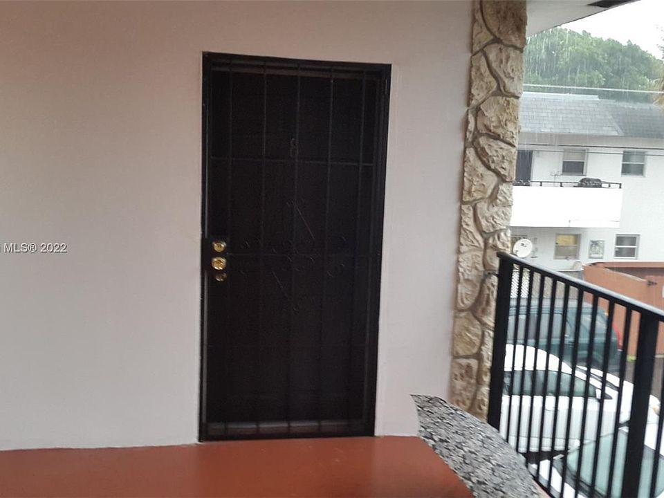 1st image of 321 SW 1st Ct #K-8