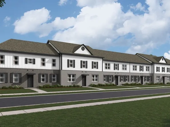 6206 Cascades Dr, Whitestown, IN 46075