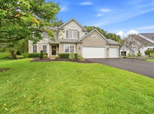 6489 Hermitage Dr, Westerville, OH 43082