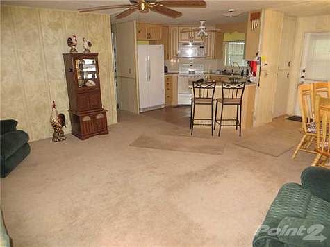 4th image of 3302 Osage Dr