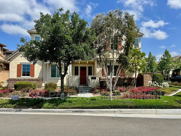 33 Maduro St — Photo 44