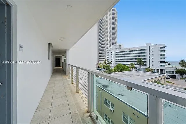 6305 Indian Creek Dr #5D — Photo 25