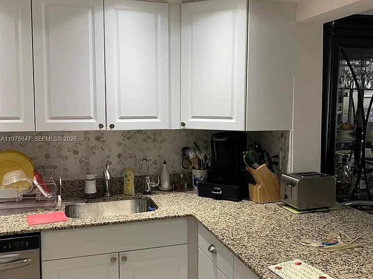 329 SE 3rd St #305S — Photo 11