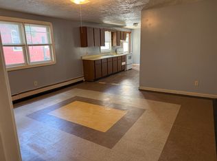 34 Summer St APT 4, Waterville, ME 04901