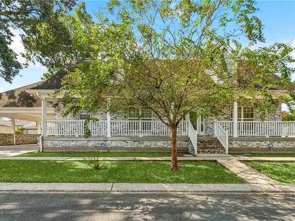 614 W Josephine St, Chalmette, LA 70043